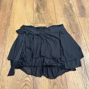 Elegant Black Mini Skirt